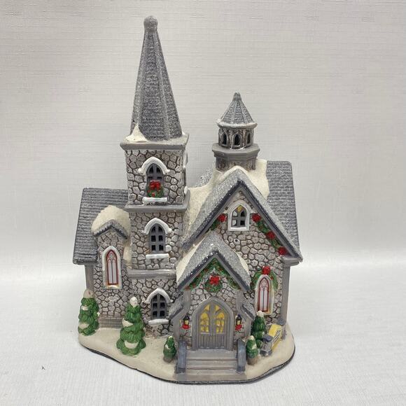 Carole Town Collection St. Isabel's Chapel EUC With Foam & Box - Picture 1 of 12